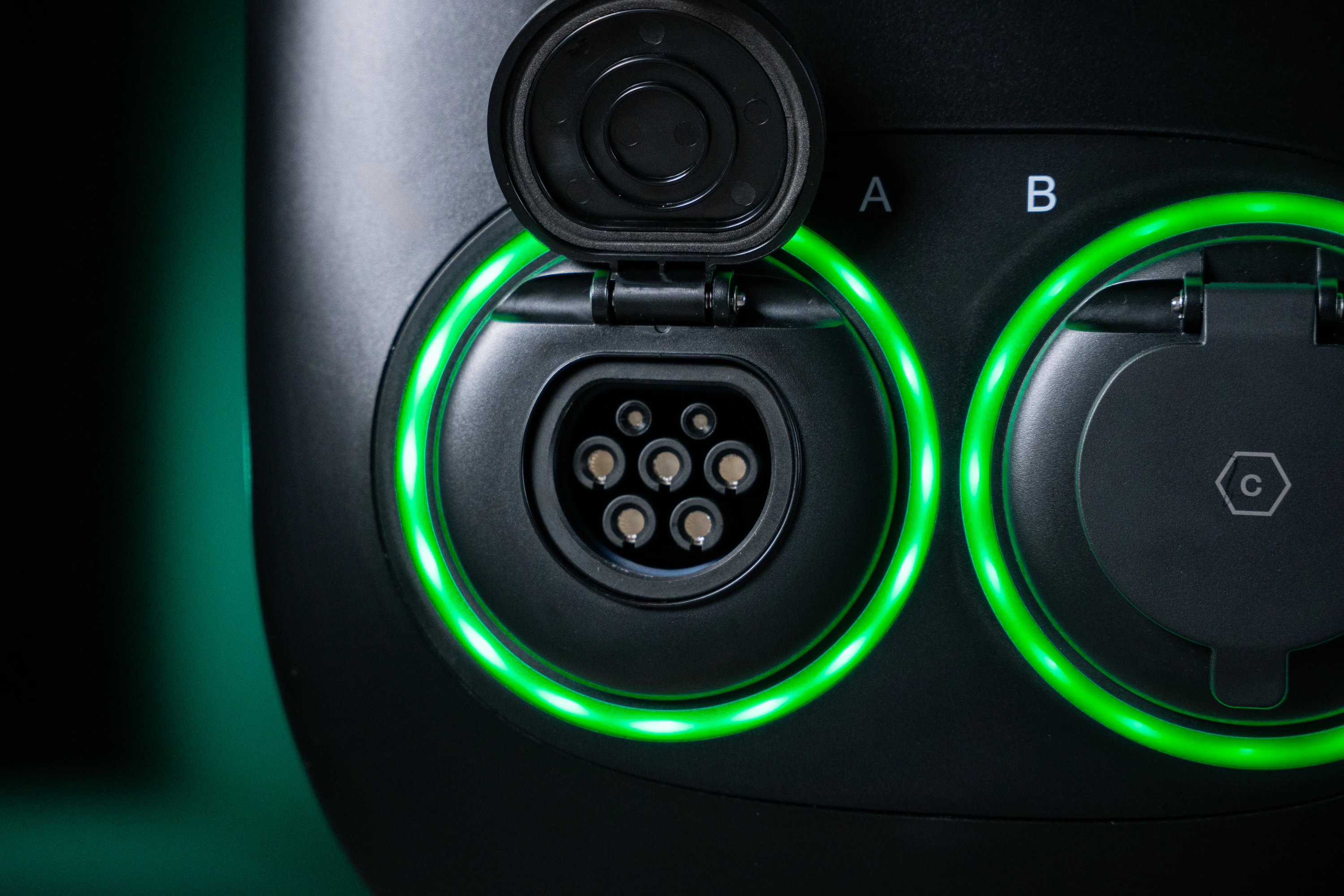 Dual Socket, One Feed